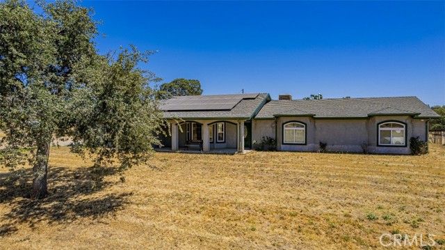 35095 Rough Rider Way, Raymond CA: https://media.crmls.org/medias/89b88fb4-cb97-4d8e-bee3-d6a9cb950f98.jpg