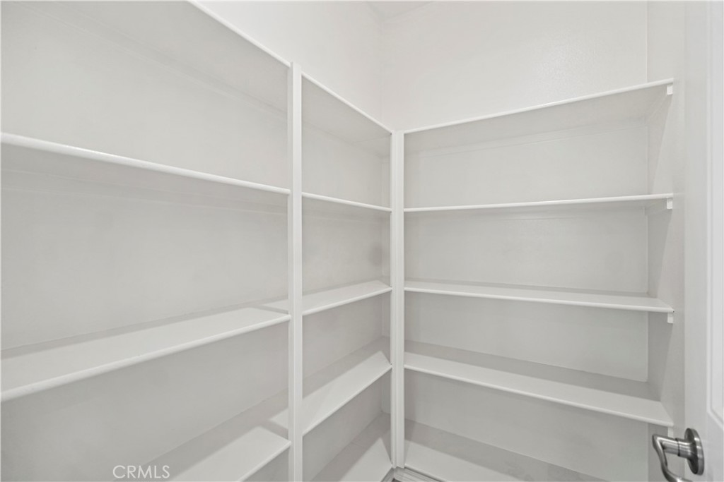 MLS #WS25243385 image #21