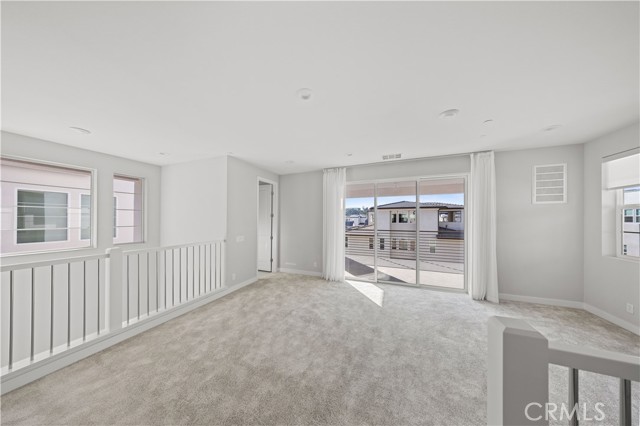 120 Pin Lane, Lake Forest CA: https://media.crmls.org/medias/89b9bd46-6d77-40ab-b52a-c3ac7f01c948.jpg