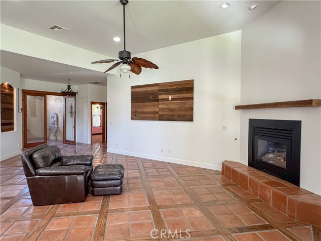 Detail Gallery Image 23 of 61 For 12011 Manorwood St, Bakersfield,  CA 93311 - 4 Beds | 2/1 Baths