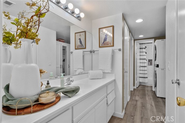 Image 6 of 17 For 10655 Lemon Avenue 3511