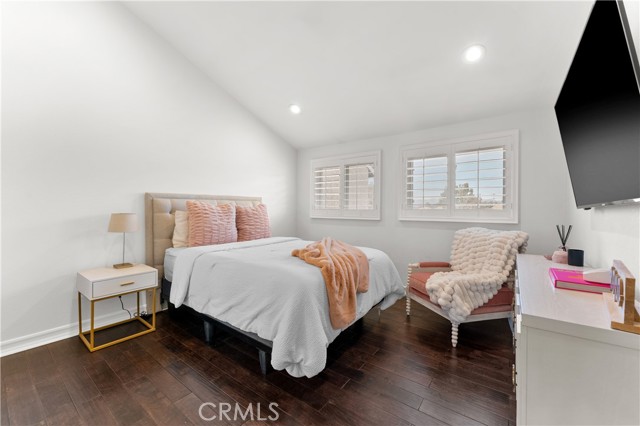 Detail Gallery Image 18 of 29 For 4420 Park Jazmin, Calabasas,  CA 91302 - 3 Beds | 3 Baths