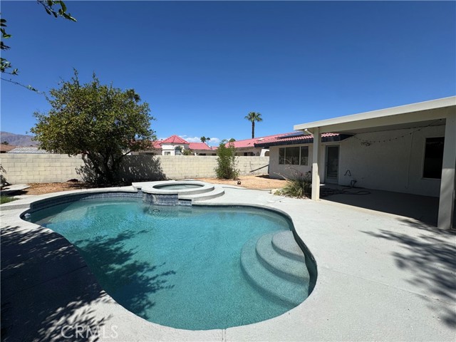 68305 Encinitas Road, Cathedral City CA: https://media.crmls.org/medias/89bff97a-0693-44fe-9da0-e298daa8a247.jpg