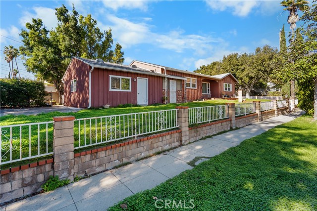 Front Image Thumbnail for CRWS25271097