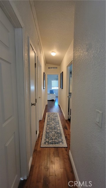 Detail Gallery Image 9 of 19 For 21500 Lassen St #136,  Chatsworth,  CA 91311 - 3 Beds | 2 Baths