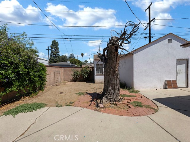 18725 Covello Street, Reseda CA: https://media.crmls.org/medias/89c102f0-ab11-4f15-9206-39fc0c18252f.jpg