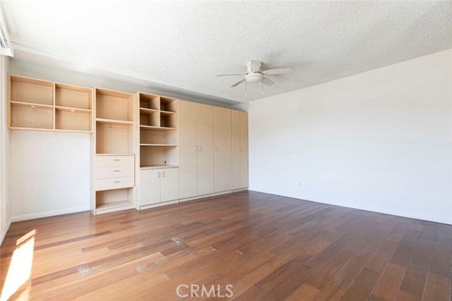 1422 Rock Glen Avenue, Glendale CA: https://media.crmls.org/medias/89c20c1e-7868-491d-bceb-5253f42e59d4.jpg