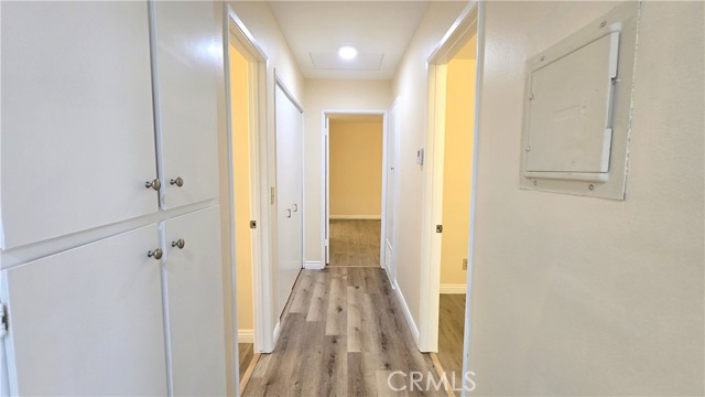 Detail Gallery Image 5 of 14 For 5600 Temple City Bld, Temple City,  CA 91780 - 2 Beds | 2 Baths