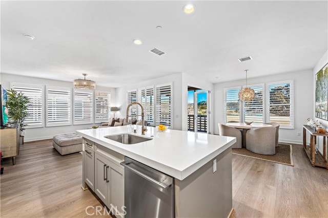 Detail Gallery Image 12 of 45 For 1309 Doheny Way, Dana Point,  CA 92629 - 3 Beds | 2 Baths