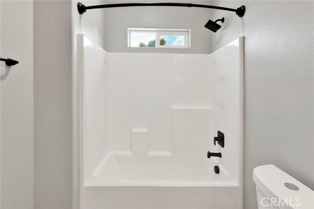 Detail Gallery Image 17 of 30 For 16150 Smoke Tree, Hesperia,  CA 92345 - 3 Beds | 2 Baths