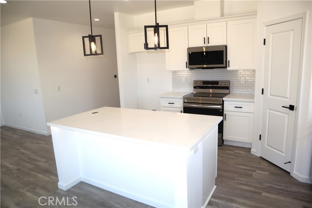 20349 90th Street, California City CA: https://media.crmls.org/medias/89c45b50-5ab7-45b6-8c5c-f4388294d5b0.jpg