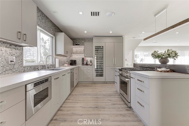 Detail Gallery Image 32 of 75 For 10555 Art St, Shadow Hills,  CA 91040 - 2 Beds | 3 Baths