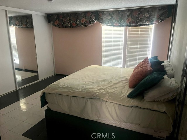 3050 Madison Avenue, Costa Mesa CA: https://media.crmls.org/medias/89c57b17-0a11-4521-9741-0ffae503f674.jpg