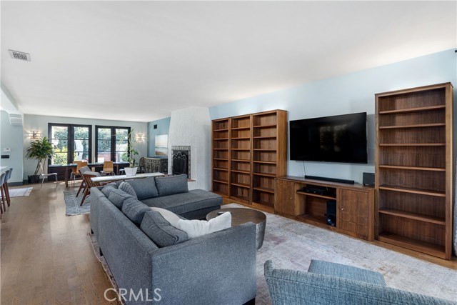 628 Marine Avenue, Manhattan Beach, California 90266, 3 Bedrooms Bedrooms, ,2 BathroomsBathrooms,Residential,Sold,Marine,SB21269564