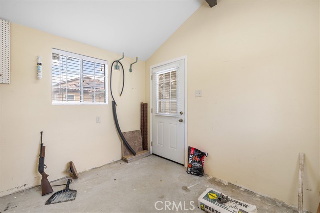 Detail Gallery Image 23 of 30 For 10114 Oporto Way, Bakersfield,  CA 93306 - 3 Beds | 3 Baths