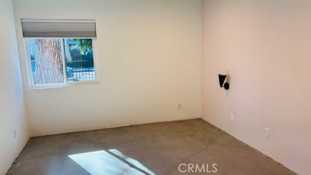 Detail Gallery Image 5 of 8 For 18645 Hatteras #102,  Tarzana,  CA 91356 - 1 Beds | 1 Baths