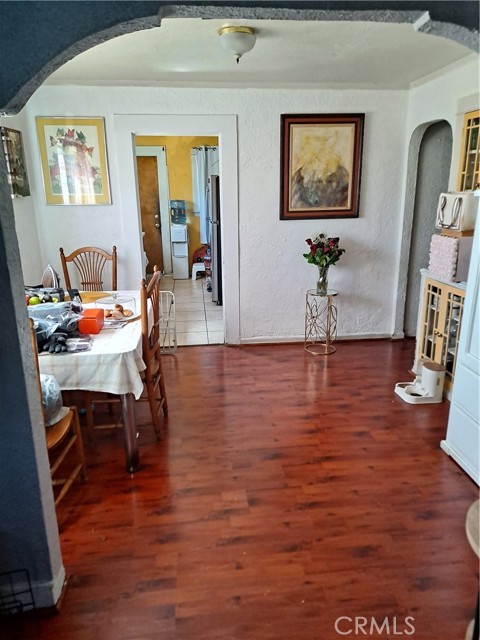 Detail Gallery Image 8 of 12 For 4252 Blanchard, Los Angeles,  CA 90063 - 5 Beds | 2 Baths