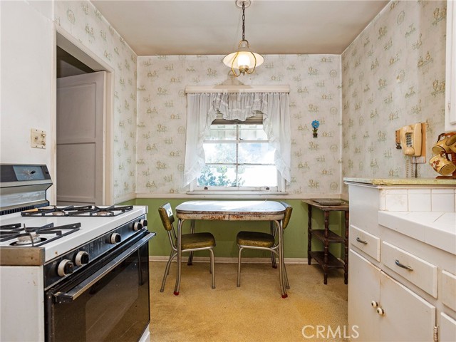 Detail Gallery Image 9 of 40 For 13607 Huston St, Sherman Oaks,  CA 91423 - 3 Beds | 2 Baths