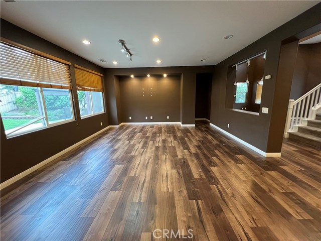 Detail Gallery Image 11 of 40 For 32368 Whispering Willow Dr, Lake Elsinore,  CA 92532 - 4 Beds | 3 Baths