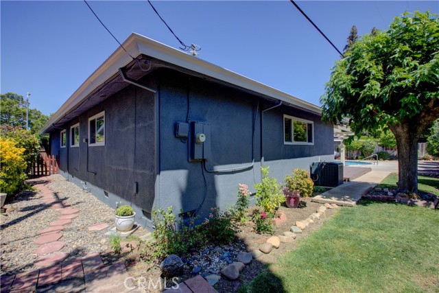 Detail Gallery Image 19 of 32 For 684 Vallie Ct, Merced,  CA 95340 - 4 Beds | 2 Baths