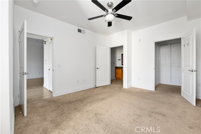 Detail Gallery Image 14 of 28 For 6938 Laurel Canyon Blvd #304,  North Hollywood,  CA 91605 - 2 Beds | 2 Baths