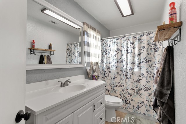 Detail Gallery Image 21 of 40 For 12780 Lakota Rd, Apple Valley,  CA 92308 - 3 Beds | 2 Baths