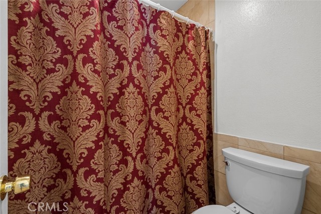 23515 Lyons Avenue, Valencia CA: https://media.crmls.org/medias/89c92c12-184d-4d8b-9936-444c1e3c90ed.jpg