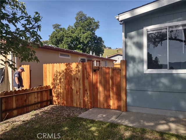 Detail Gallery Image 3 of 29 For 4217 2nd Ave, Lakeport,  CA 95453 - 3 Beds | 2 Baths
