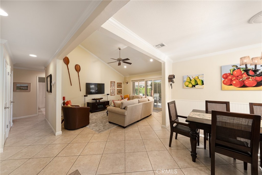 MLS #OC26007492 image #3