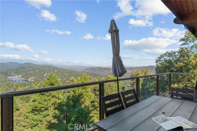 Detail Gallery Image 16 of 44 For 816 Chamois Dr, Crestline,  CA 92325 - 3 Beds | 2/1 Baths