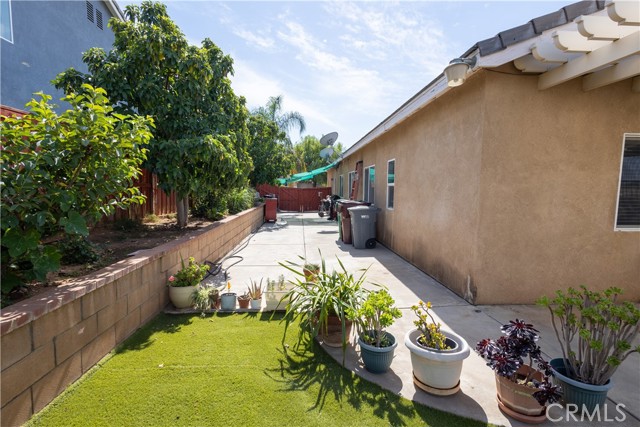 Detail Gallery Image 24 of 32 For 1264 Oakhurst Ct, Beaumont,  CA 92223 - 4 Beds | 2 Baths