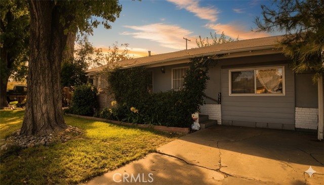 Detail Gallery Image 2 of 3 For 2017 Monticello, Modesto,  CA 95350 - 3 Beds | 2 Baths