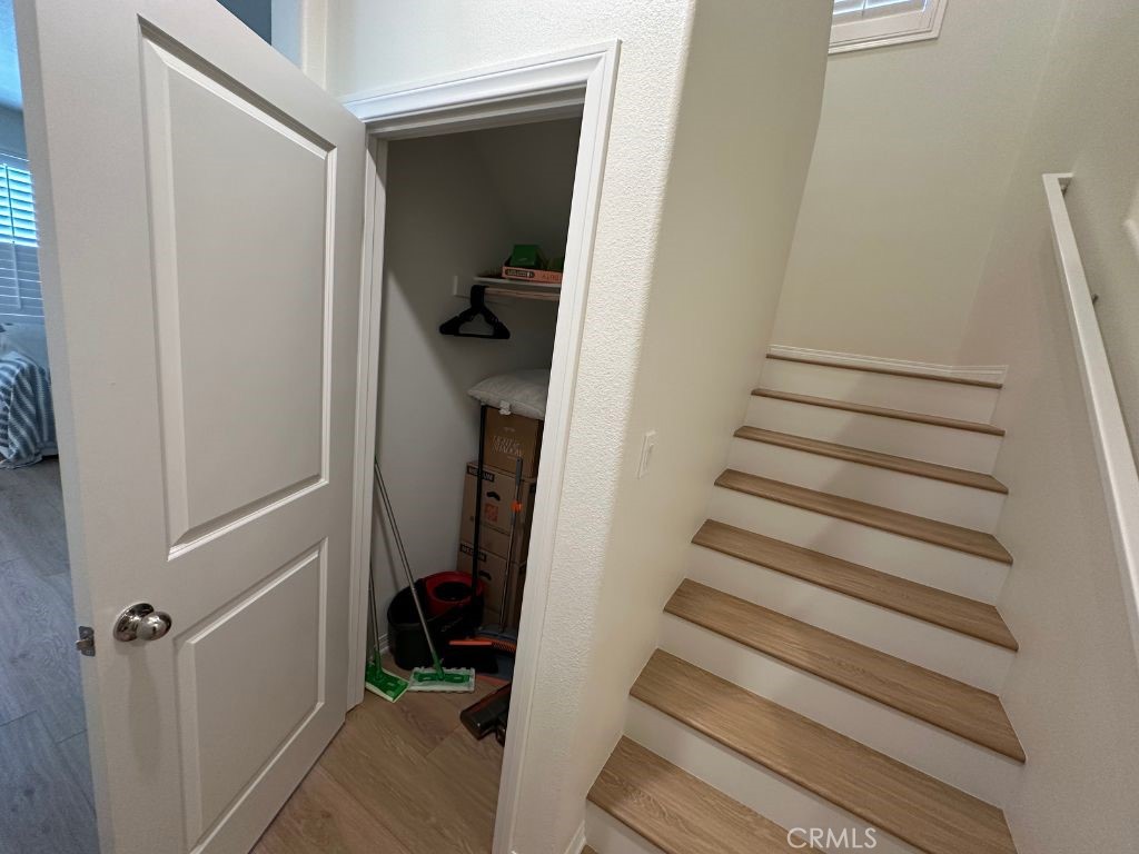 https://media.crmls.org/medias/89cae9fb-d1e5-4564-ae90-cffd287b1ad5.jpg?preset=X-Large
