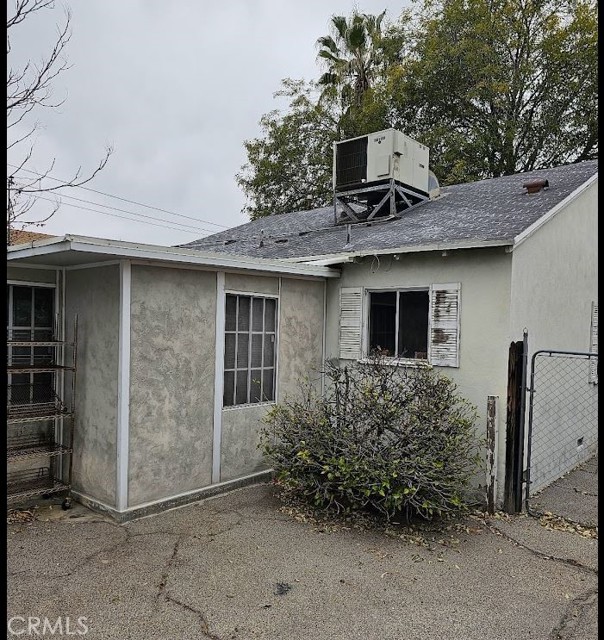 7634 Kyle Street photo 2