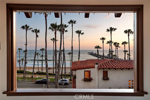 606 Avenida Victoria, San Clemente CA: https://media.crmls.org/medias/89cb823e-c7ef-4b10-8294-ed839a3a7d96.jpg