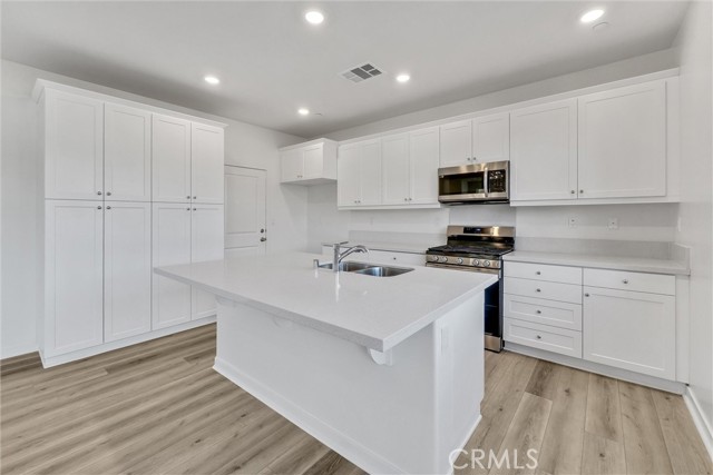 Beautiful kitchen with quartz countertops