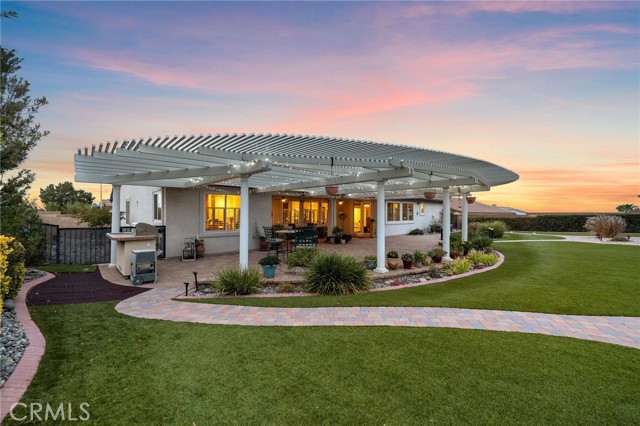 5614 Regent Hill W Terrace, Palmdale CA: https://media.crmls.org/medias/89cbcf73-0bd1-4770-aa66-6909fb39ce56.jpg