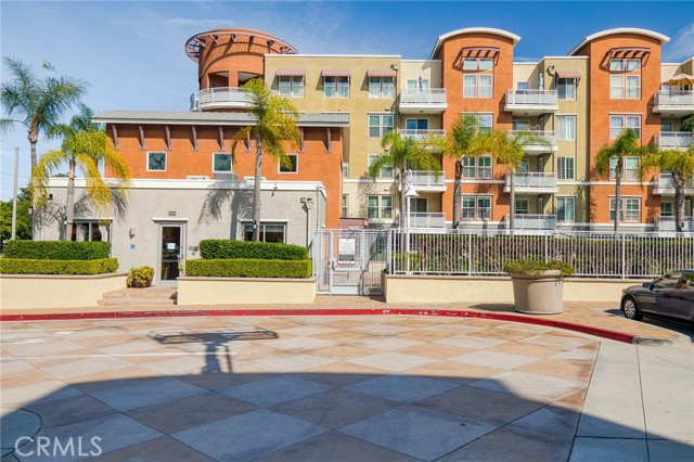 Detail Gallery Image 2 of 38 For 12688 Chapman Ave, Garden Grove,  CA 92840 - 2 Beds | 2 Baths