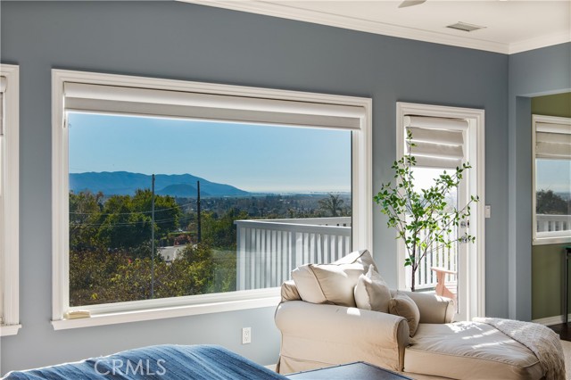 2102 Buena Vista Drive, Camarillo CA: https://media.crmls.org/medias/89cc69a5-1dc5-4bb7-a3ff-06044080166a.jpg