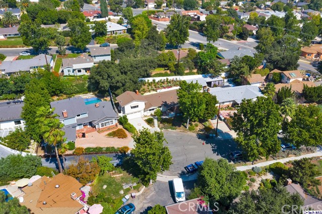 3825 Los Amigos Street, La Crescenta CA: https://media.crmls.org/medias/89cd7488-9957-4954-933f-c3a87b22135d.jpg