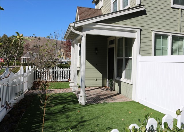 Detail Gallery Image 2 of 18 For 8 Maple Run Farm, Ladera Ranch,  CA 92694 - 3 Beds | 2/1 Baths