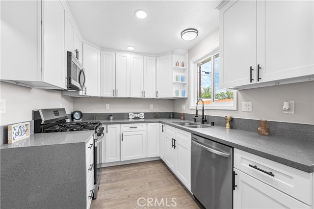 Detail Gallery Image 20 of 55 For 1309 W Ivyton St, Lancaster,  CA 93534 - 3 Beds | 2 Baths