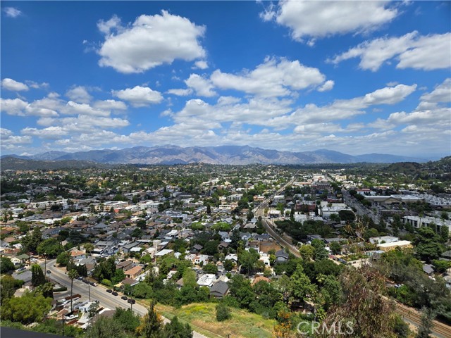 496 Crane Boulevard, Los Angeles CA: https://media.crmls.org/medias/89ce5441-e423-4d97-89fd-473f7c96d93f.jpg