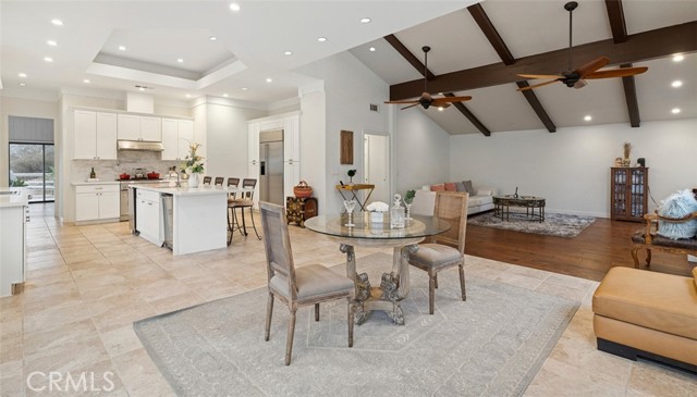 Detail Gallery Image 2 of 27 For 31991 Viapavo Real, Coto de Caza,  CA 92679 - 4 Beds | 4/1 Baths