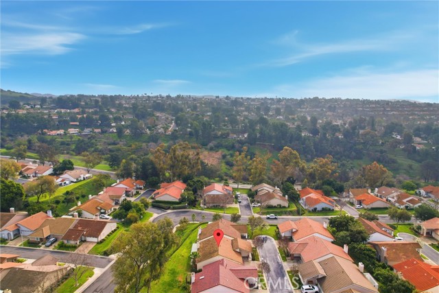 Detail Gallery Image 33 of 38 For 27880 via Sarasate, Mission Viejo,  CA 92692 - 3 Beds | 2 Baths