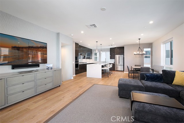 628 Cardiff Reef, Costa Mesa, CA, 92627 628 Cardiff Reef, Costa Mesa, CA, 92627