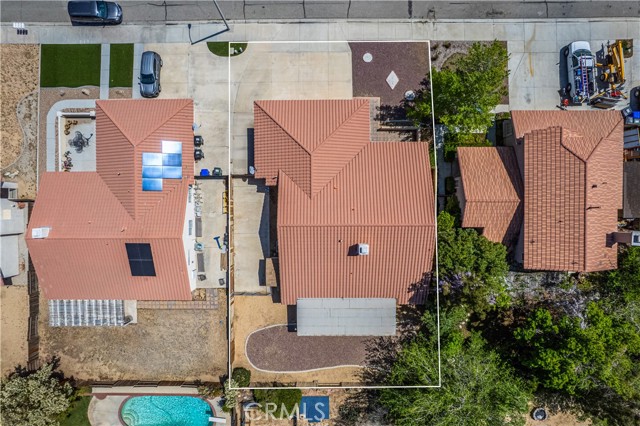 12994 High Vista st, Victorville CA: https://media.crmls.org/medias/89d09cd3-6cfd-4f5e-99d5-2a3d0904e7aa.jpg