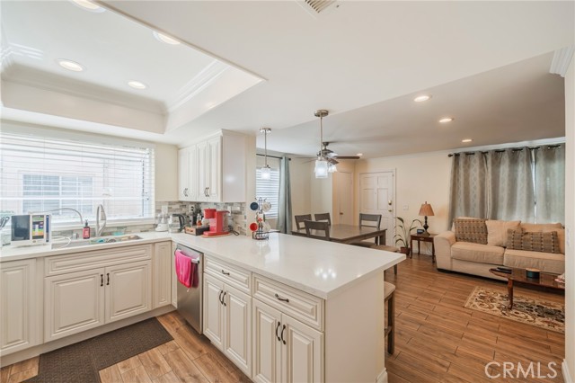 Detail Gallery Image 11 of 28 For 13959 Arthur Ave #1,  Paramount,  CA 90723 - 3 Beds | 2/1 Baths