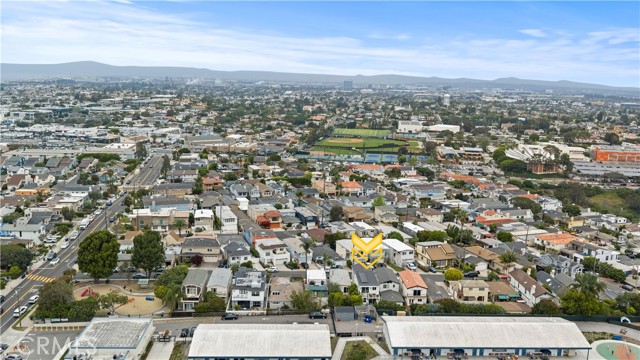 1212 19th Street, Hermosa Beach, California 90254, 4 Bedrooms Bedrooms, ,4 BathroomsBathrooms,Residential,For Sale,19th,SB26062974