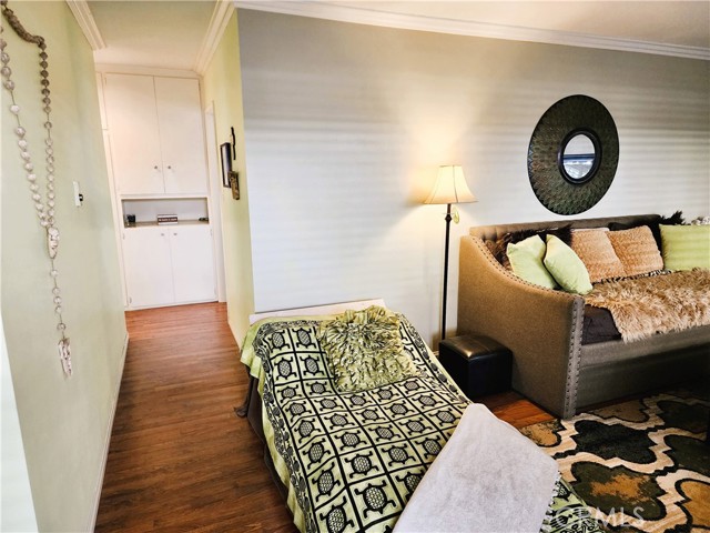 Image 12 of 23 For 2772 2nd Street E2